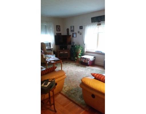 100 Upland St, Springfield, MA 01104 photo 9