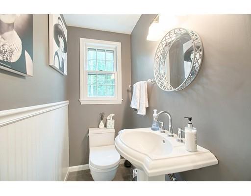 38 Collins St #A, Danvers, MA 01923 photo 18