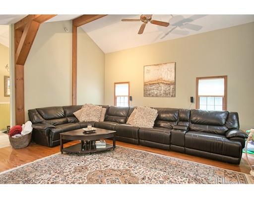 38 Collins St #A, Danvers, MA 01923 photo 5