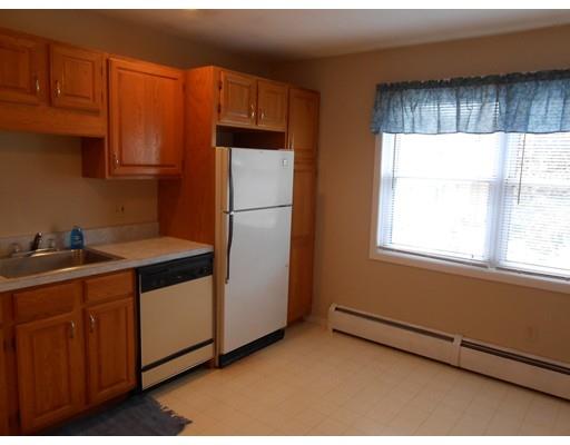 68 Colonial Cir #D, Chicopee, MA 01020 photo 3