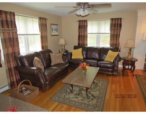 25 White Oak Ln, Fall River, MA 02722 photo 7