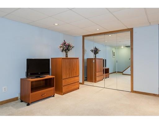 283 Fuller Rd #W, Chicopee, MA 01020 photo 18