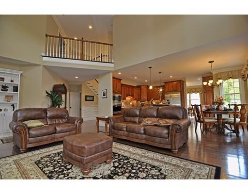 10 Golf Ridge Dr, Sutton, MA 01590 photo 6
