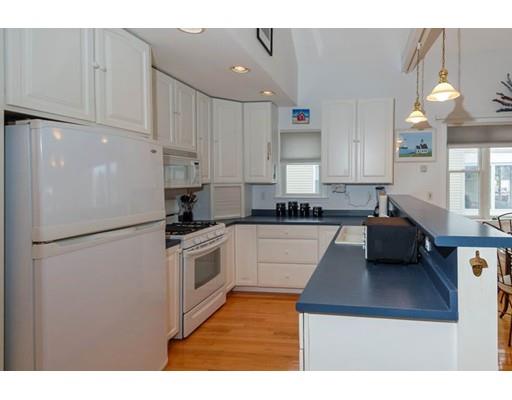 19 Harris Ave, Hampton, NH 03842 photo 11