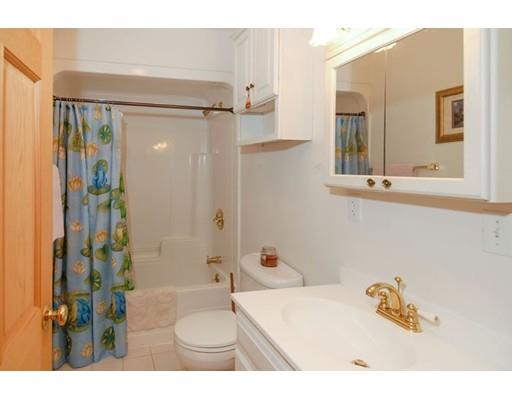 19 Harris Ave, Hampton, NH 03842 photo 18