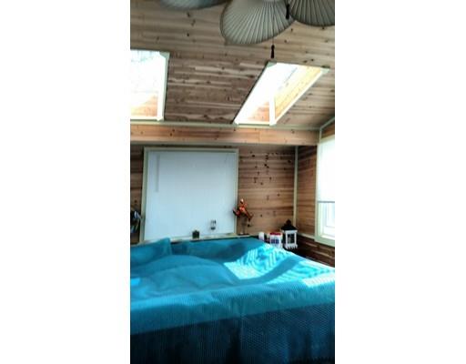 73 Eloise St, Springfield, MA 01118 photo 13