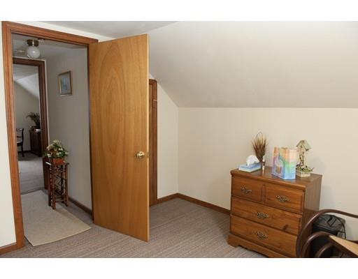 79 Powell Ave, Springfield, MA 01118 photo 13