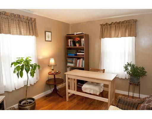 79 Powell Ave, Springfield, MA 01118 photo 7