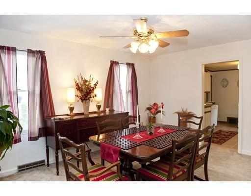 79 Powell Ave, Springfield, MA 01118 photo 6