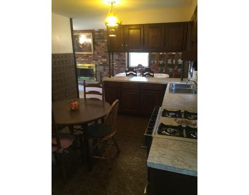 515 Tiffany St, Springfield, MA 01108 photo 7