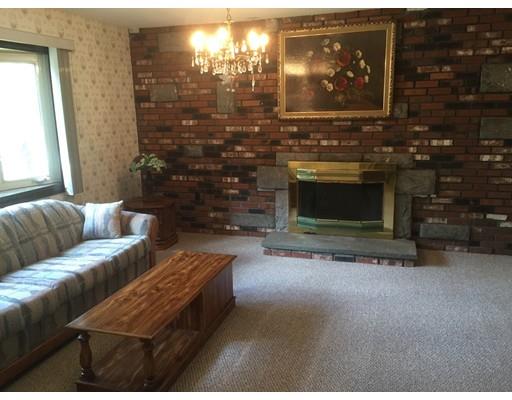 515 Tiffany St, Springfield, MA 01108 photo 3