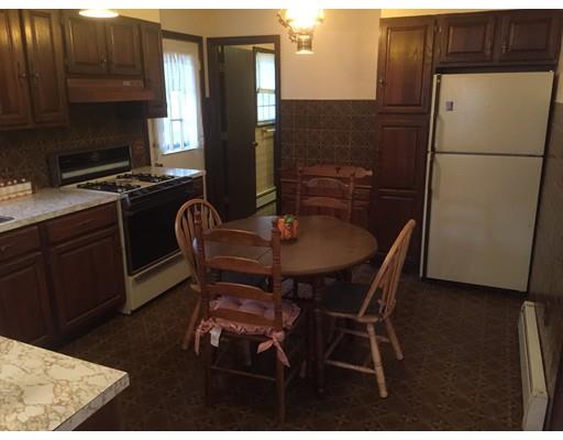 515 Tiffany St, Springfield, MA 01108 photo 5