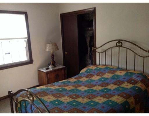 515 Tiffany St, Springfield, MA 01108 photo 8