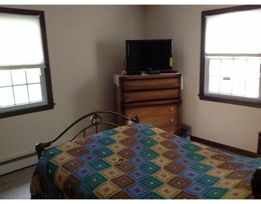 515 Tiffany St, Springfield, MA 01108 photo 9