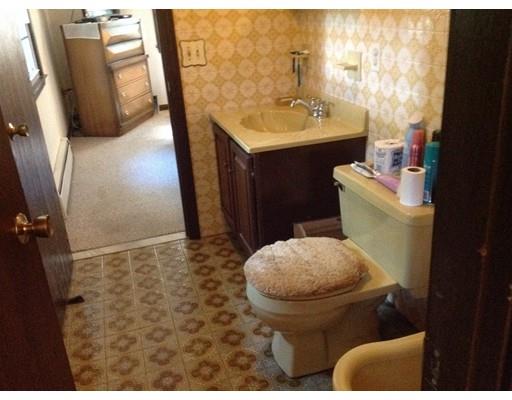515 Tiffany St, Springfield, MA 01108 photo 10