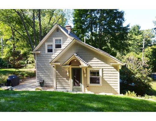 42 Forest St, Danvers, MA 01923 photo 2