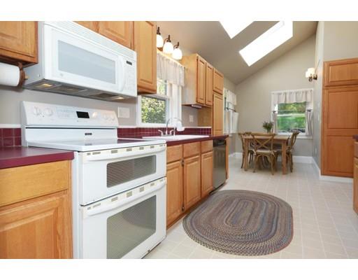 42 Forest St, Danvers, MA 01923 photo 14