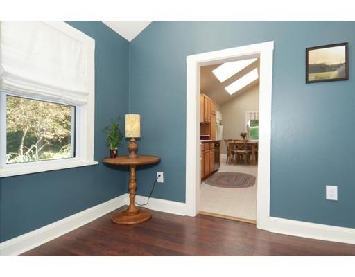 42 Forest St, Danvers, MA 01923 photo 13