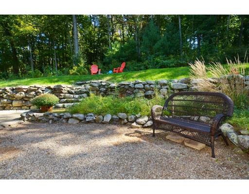 42 Forest St, Danvers, MA 01923 photo 4