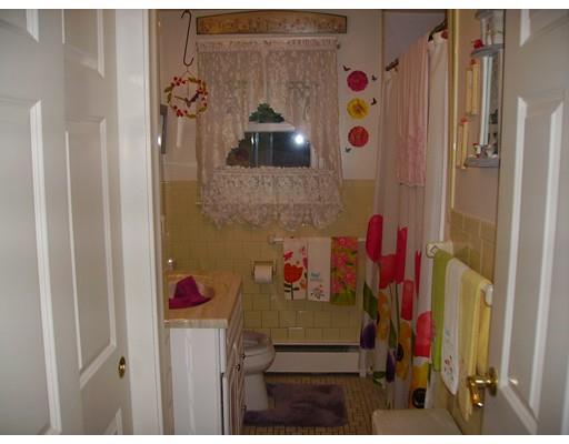 4 Woodridge Rd, Maynard, MA 01754 photo 9