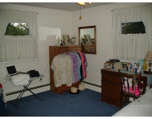 4 Woodridge Rd, Maynard, MA 01754 photo 8