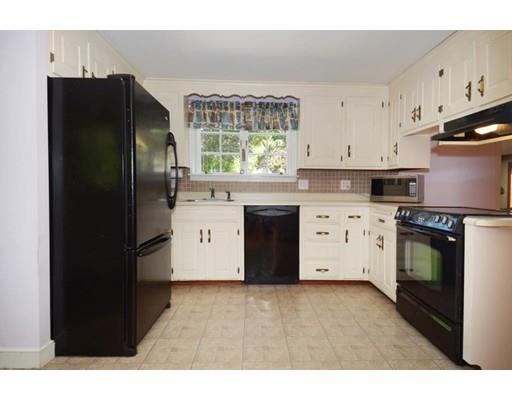 7 Greenleaf Dr, Danvers, MA 01923 photo 11
