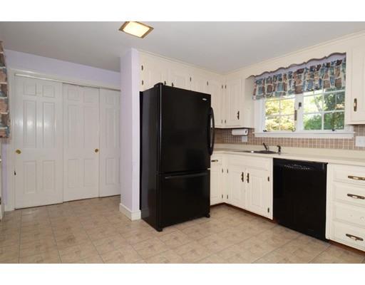 7 Greenleaf Dr, Danvers, MA 01923 photo 12