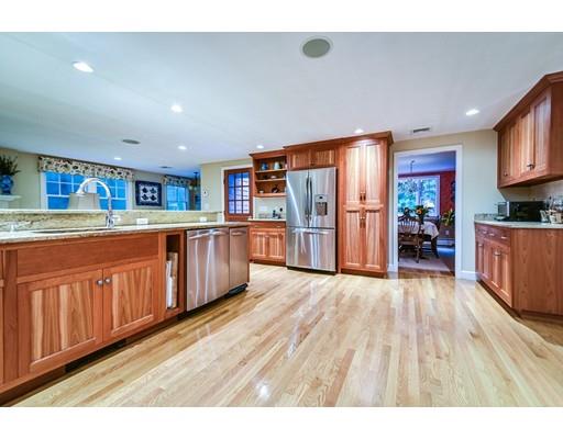 21 Laurel Cir, Needham, MA 02492 photo 7