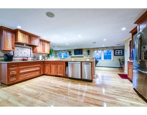 21 Laurel Cir, Needham, MA 02492 photo 5