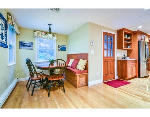 21 Laurel Cir, Needham, MA 02492 photo 9
