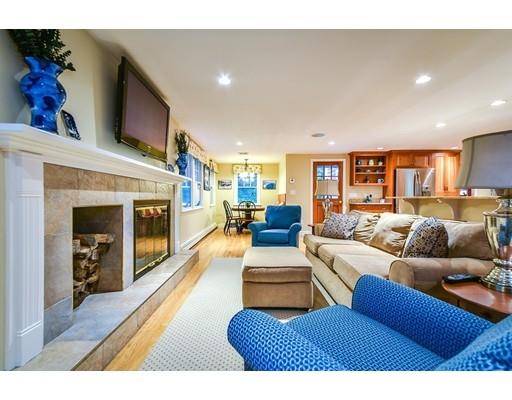 21 Laurel Cir, Needham, MA 02492 photo 8