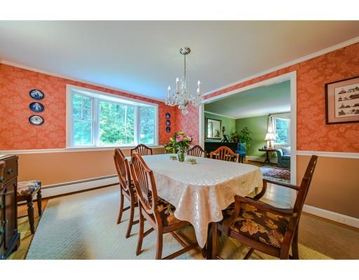 21 Laurel Cir, Needham, MA 02492 photo 3