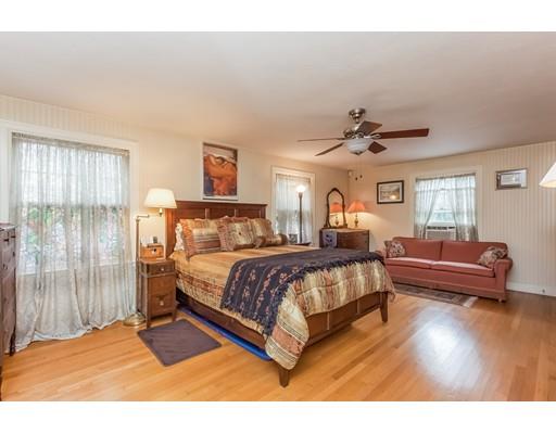 36 Shefford St, Springfield, MA 01107 photo 14