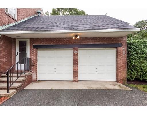 36 Shefford St, Springfield, MA 01107 photo 26