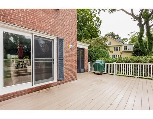36 Shefford St, Springfield, MA 01107 photo 19