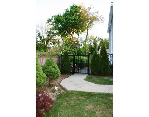 35 Crescent Ave, Saugus, MA 01906 photo 5