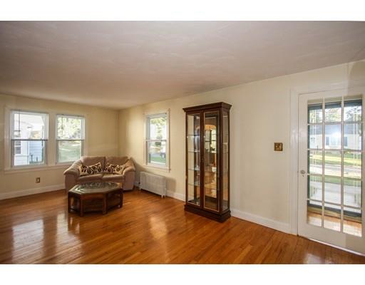 43 Dana St, Springfield, MA 01104 photo 5