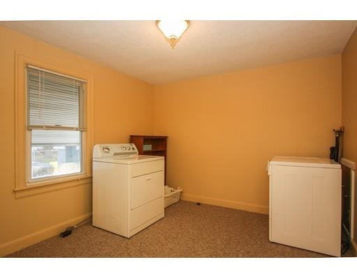 43 Dana St, Springfield, MA 01104 photo 18