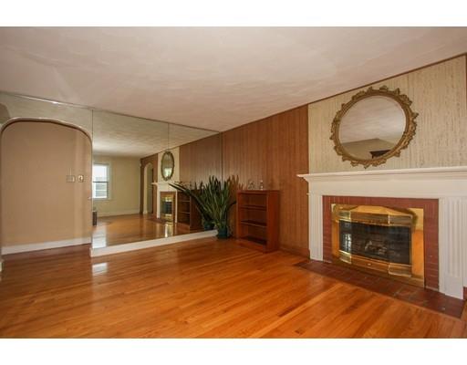 43 Dana St, Springfield, MA 01104 photo 3