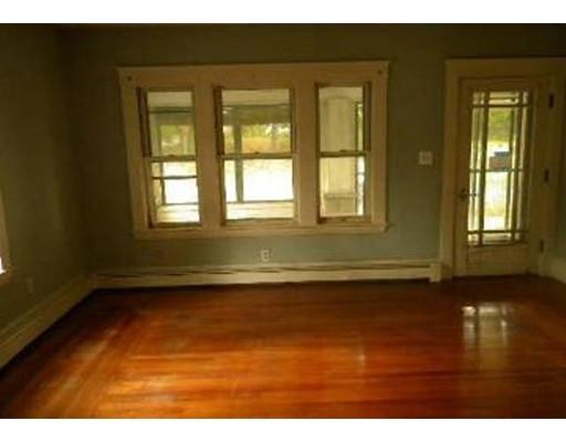 16 Chandler St, Maynard, MA 01754 photo 13