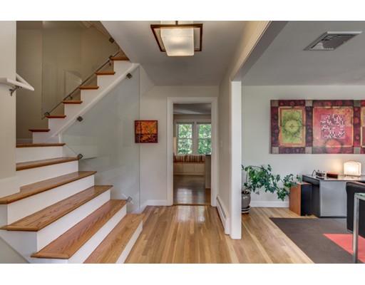33 Aletha Rd, Needham, MA 02492 photo 2