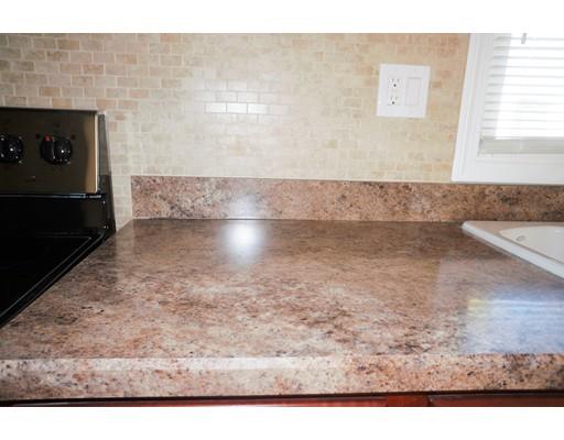 52 Granby St, Springfield, MA 01108 photo 13