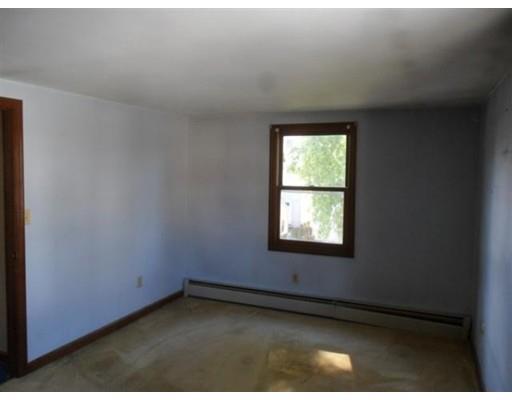 117 Arizona St, Fall River, MA 02723 photo 2