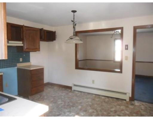 117 Arizona St, Fall River, MA 02723 photo 4