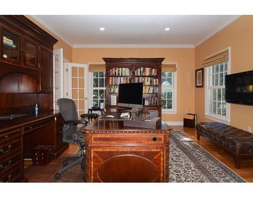 56 Pilgrim Rd, Wellesley, MA 02481 photo 8