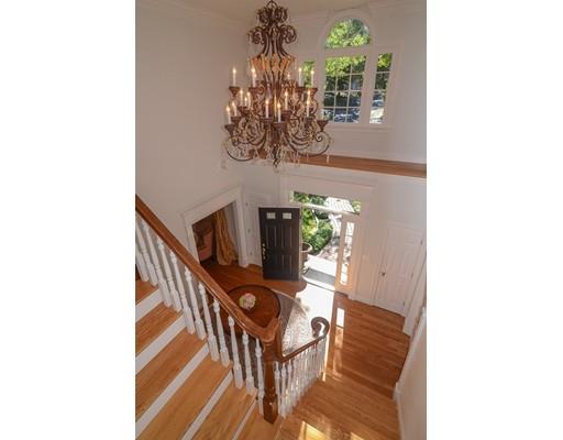 56 Pilgrim Rd, Wellesley, MA 02481 photo 2