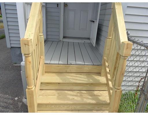 280 Lexington St, Springfield, MA 01104 photo 11