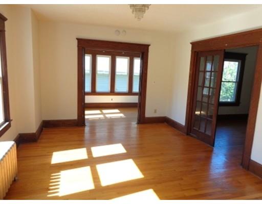 280 Lexington St, Springfield, MA 01104 photo 2