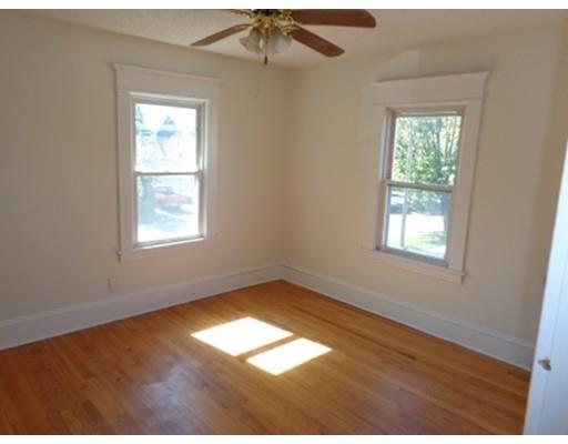 280 Lexington St, Springfield, MA 01104 photo 8