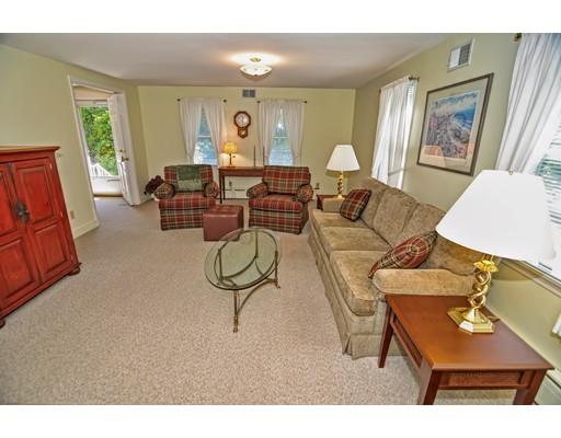 287 Maple St, Middleton, MA 01949 photo 5